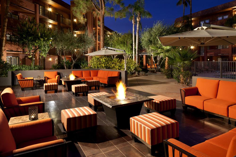 Holiday Inn And Suites Phoenix Airport North By Ihg Exteriör bild