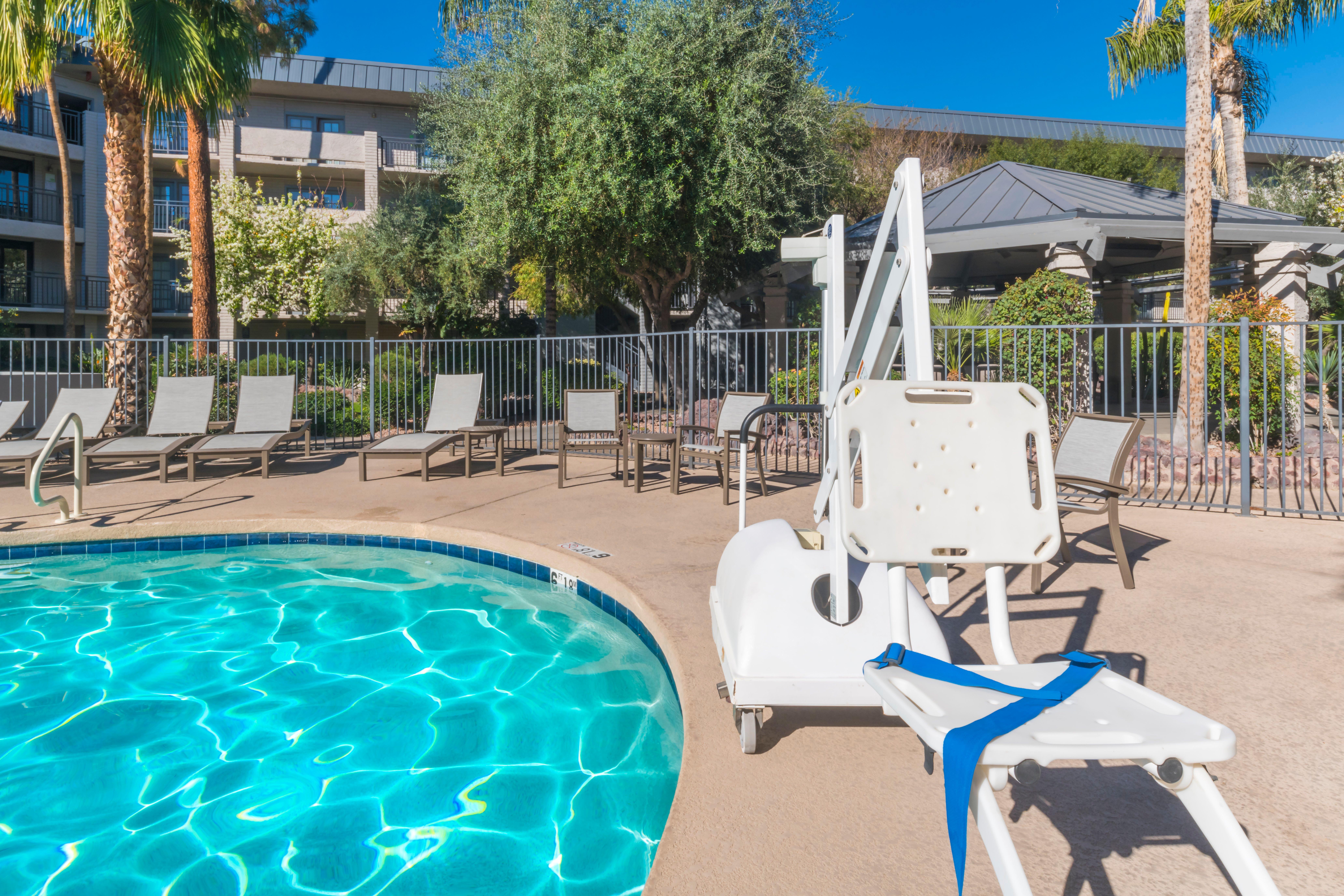 Holiday Inn And Suites Phoenix Airport North By Ihg Exteriör bild