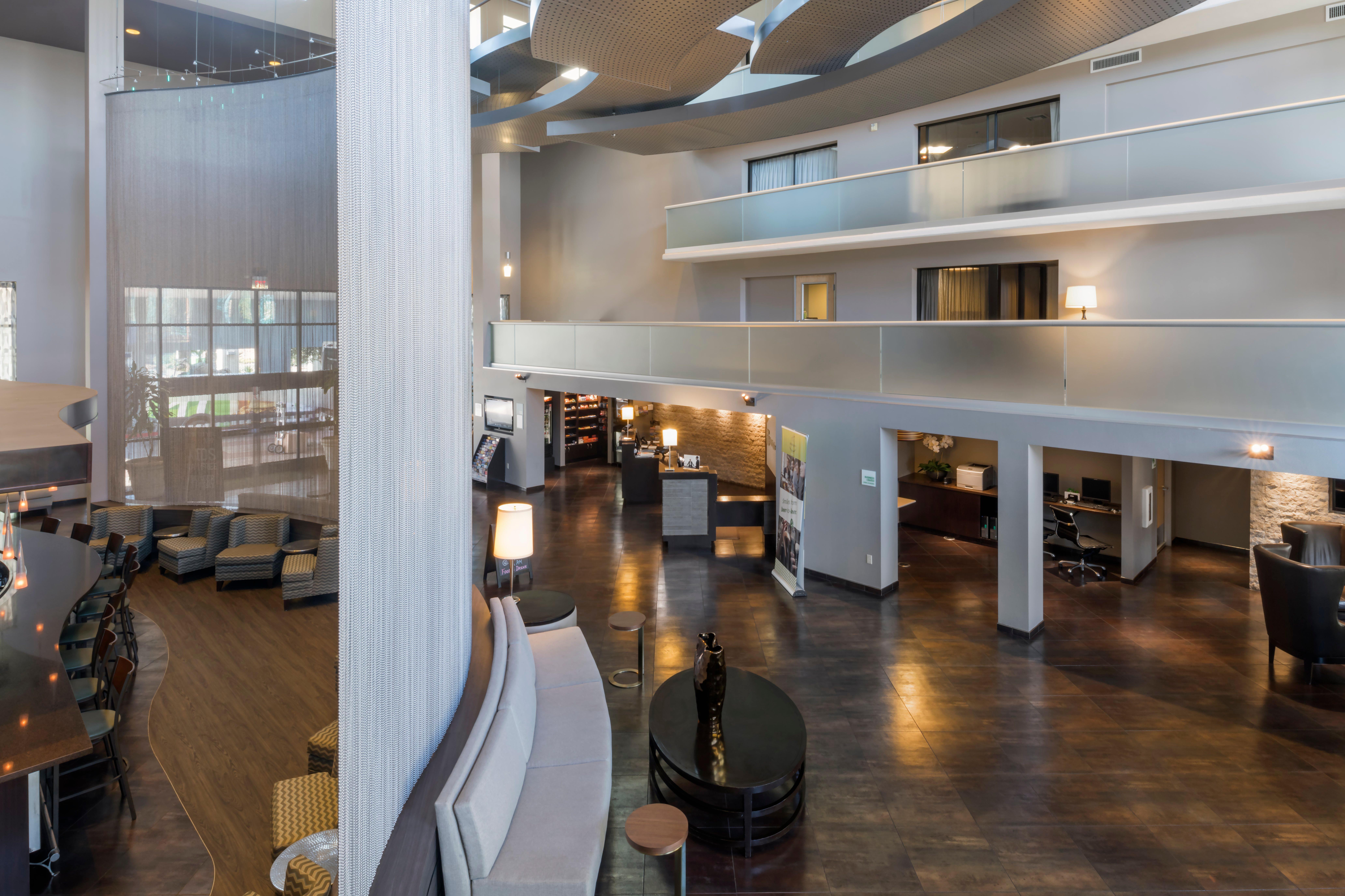 Holiday Inn And Suites Phoenix Airport North By Ihg Exteriör bild