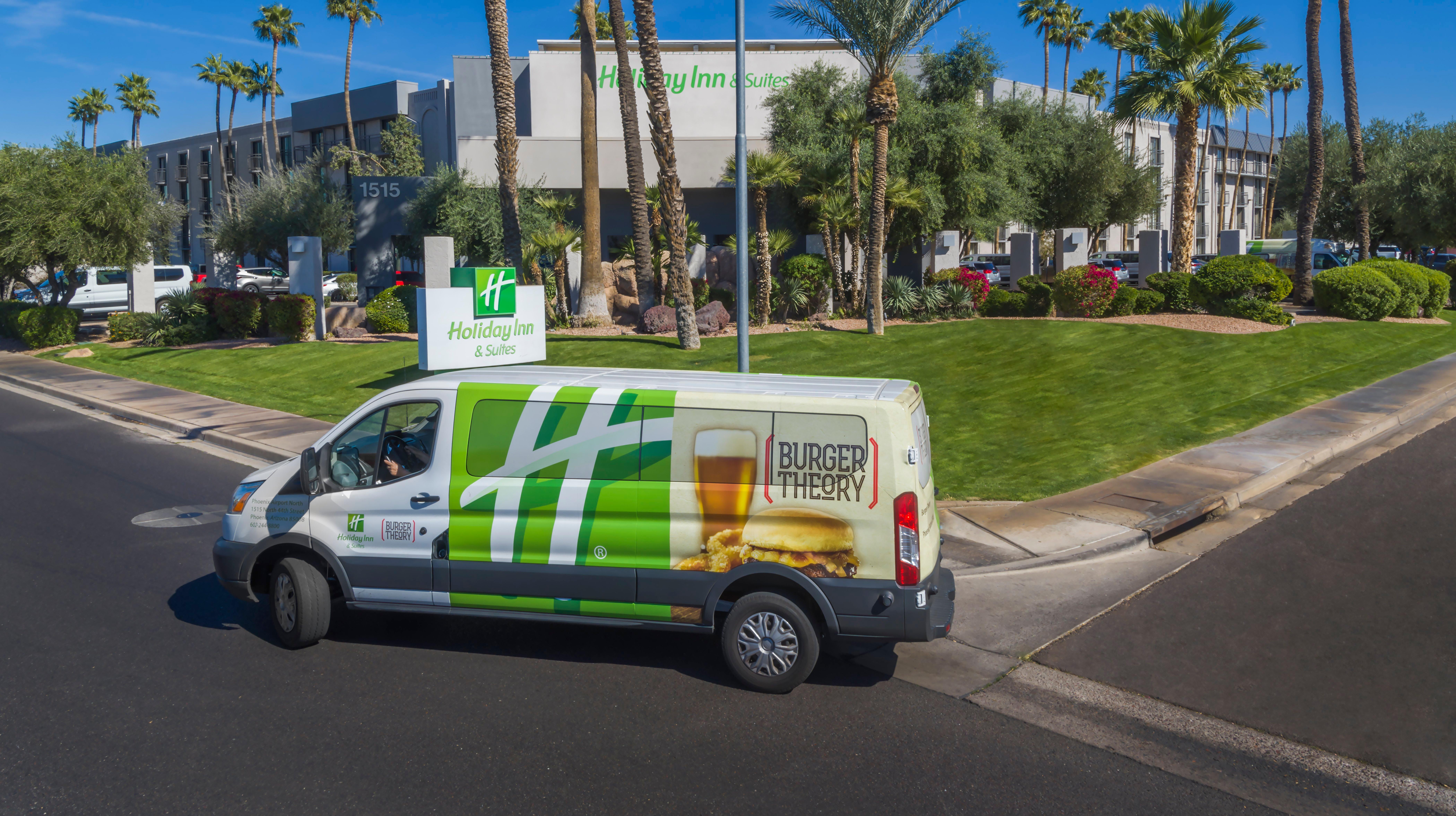 Holiday Inn And Suites Phoenix Airport North By Ihg Exteriör bild