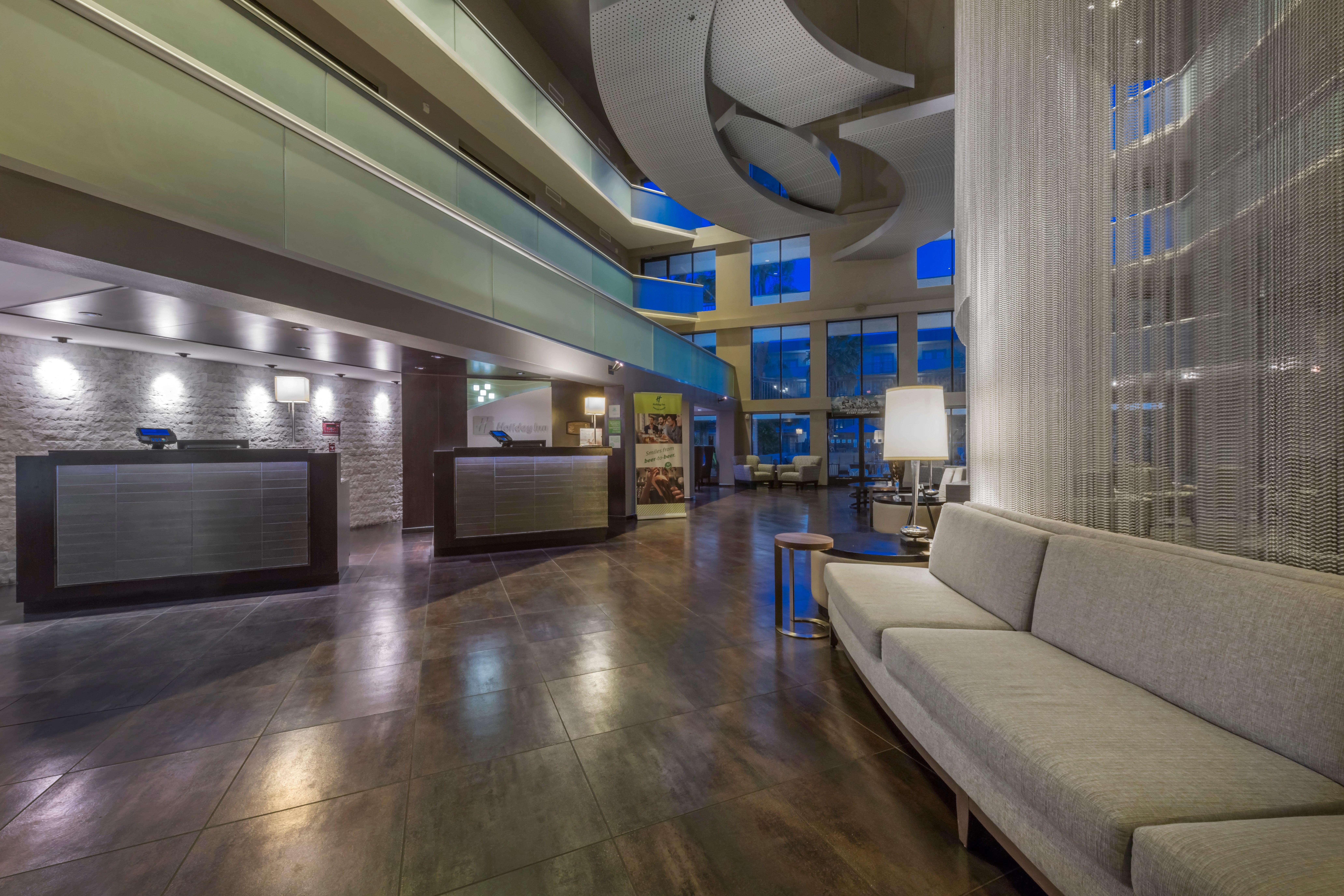 Holiday Inn And Suites Phoenix Airport North By Ihg Exteriör bild
